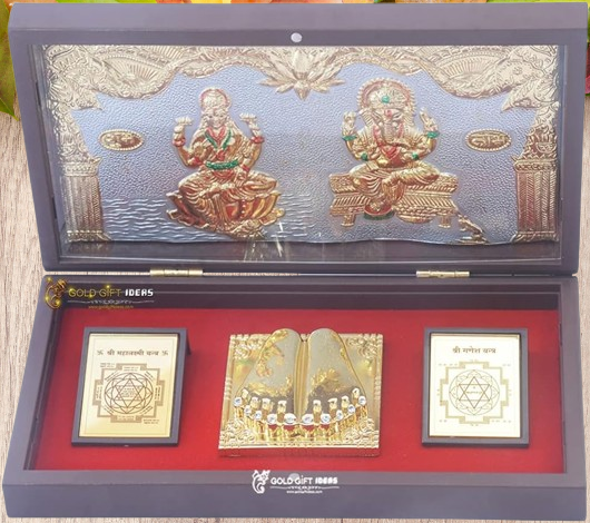 Gold Plated Shri Mahalakshmi Ganesha Pocket Temple