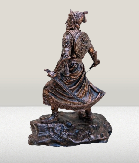 Shree Sambhaji Maharaj Statue with Talwar | 6.5 -Inch Chhatrapati Sambhaji Maharaj Figurine