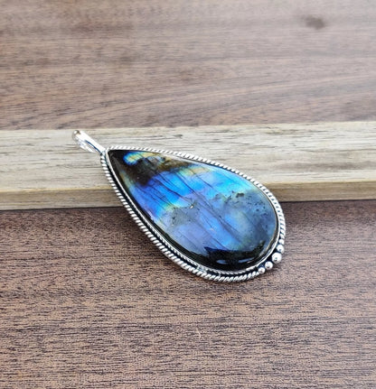Blue Fire Labradorite Gemstone Pendant 925 Sterling Silver