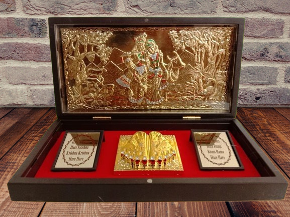 Gold Plated Lord RADHE Shyam Pocket Temple