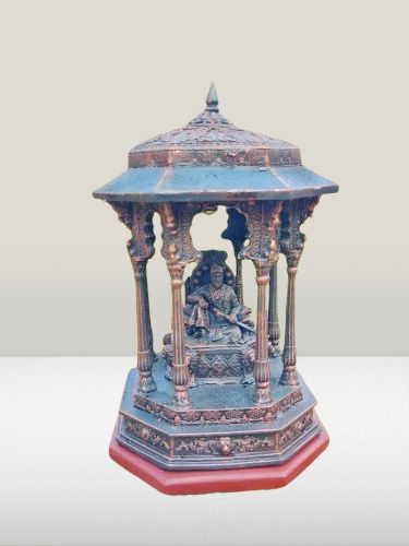Shivaji Maharaj Meghdambari Sculpture (Antique finish)