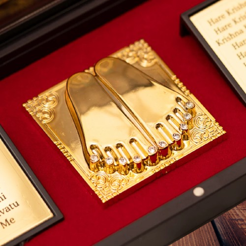 Gold Plated Lord JAGANNATH Pocket Temple