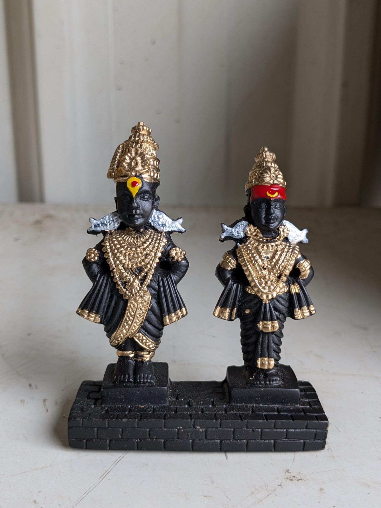 Vitthal Rukmini Statue | God Vitthal Rukmai Decorative Showpiece |  Panduranga Murti, Black & Gold (3 Inch)