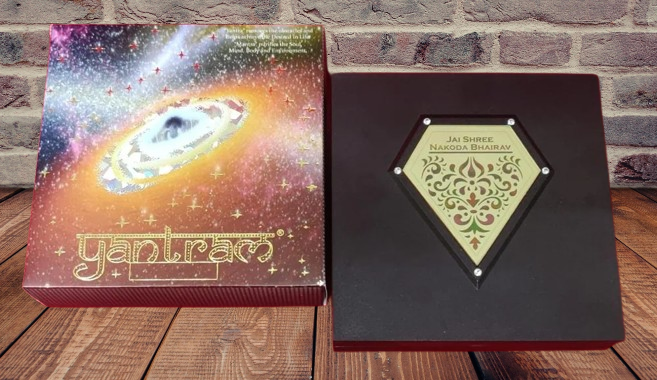 Nakodaji Yantra Pocket Temple