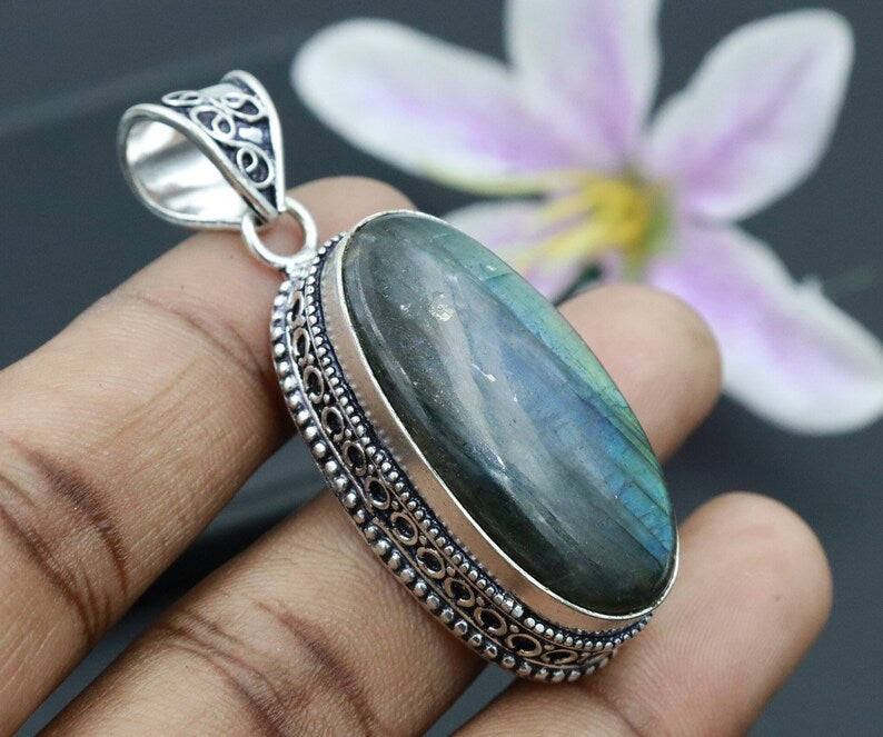 Natural Labradorite Pendant
