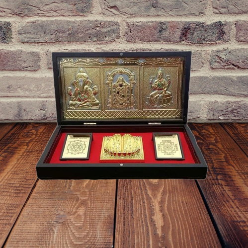 Shri LAKSHMI GANESH BALAJI Pocket Temple